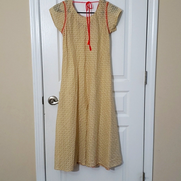 Self Floral Indian Anarkali kurti - Picture 4 of 4